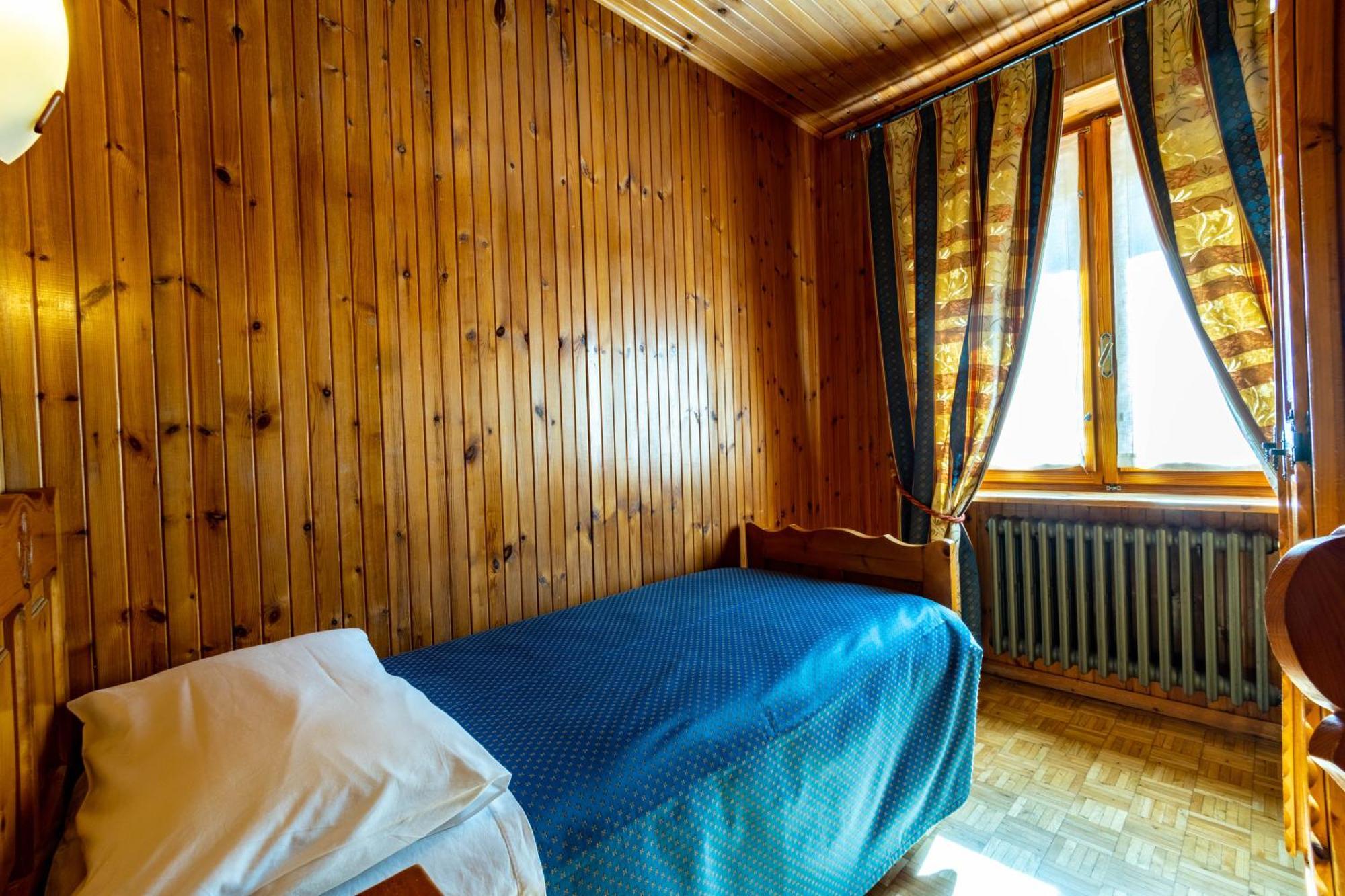 Hotel Le Campagnol Champoluc Exterior photo